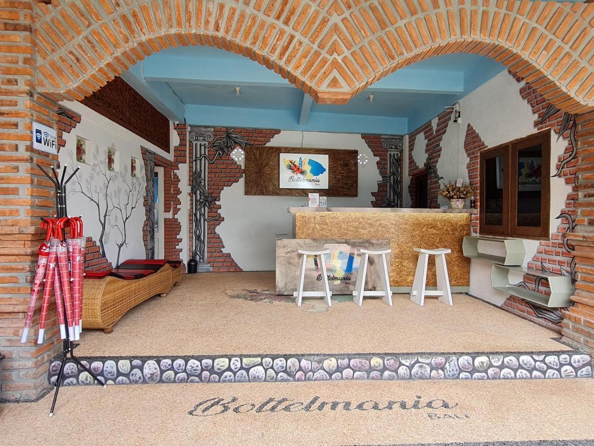 Bottelmania Hotel Lovina Екстериор снимка