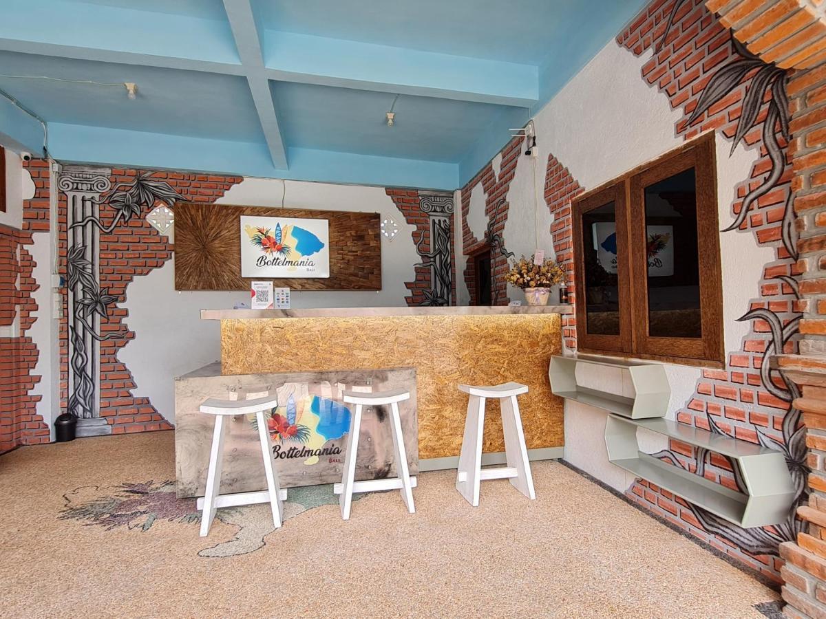 Bottelmania Hotel Lovina Екстериор снимка