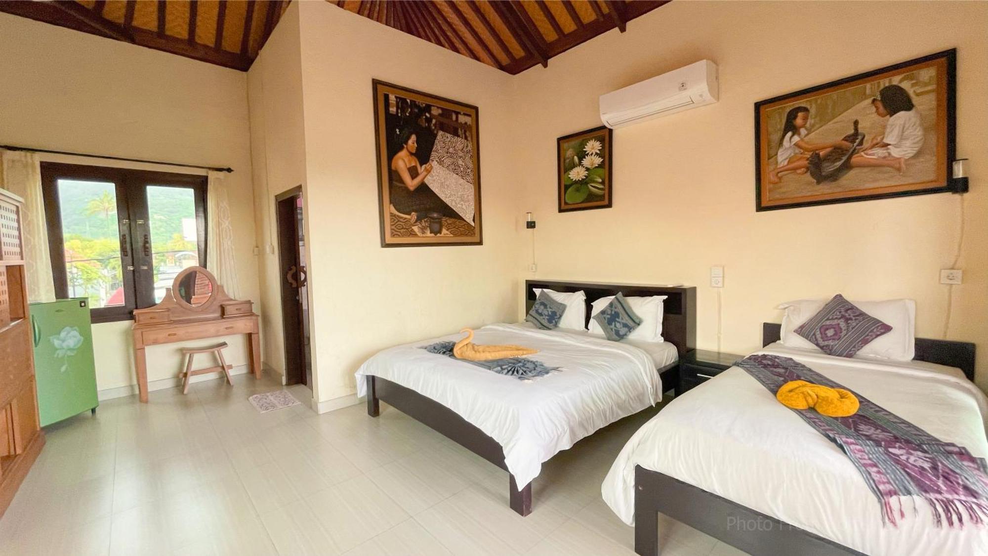 Bottelmania Hotel Lovina Екстериор снимка